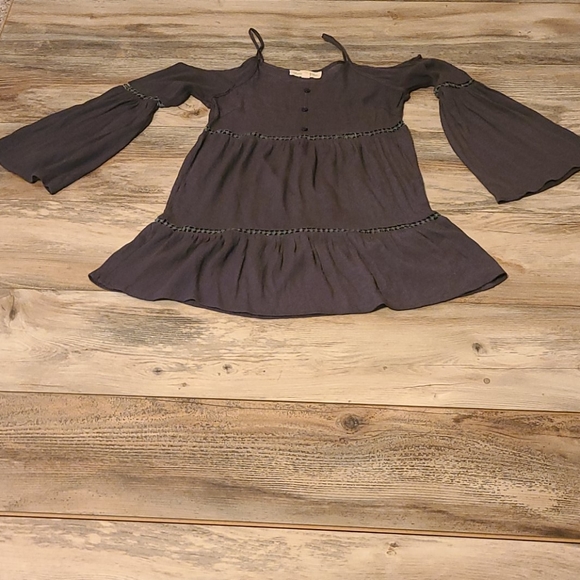 Staring at Stars grey tunic with bell sleeves - Picture 1 of 5